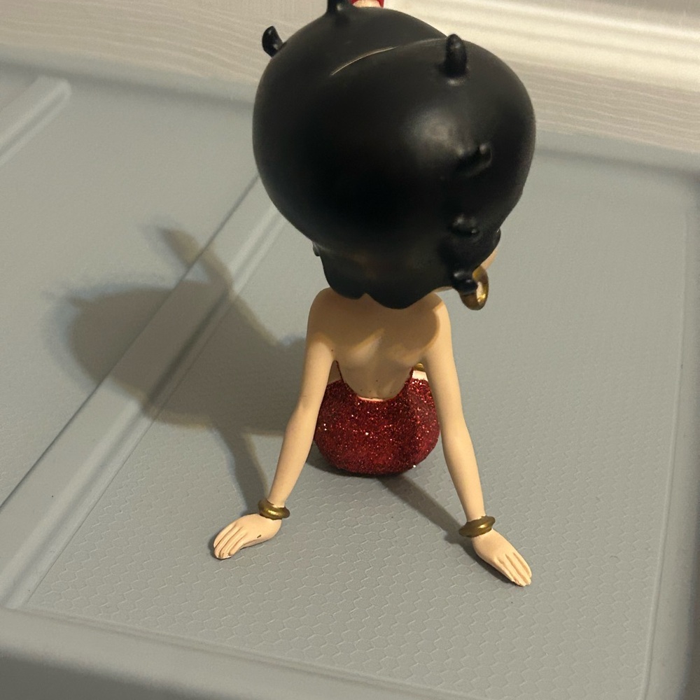 Bobble - Picture 3 of 3